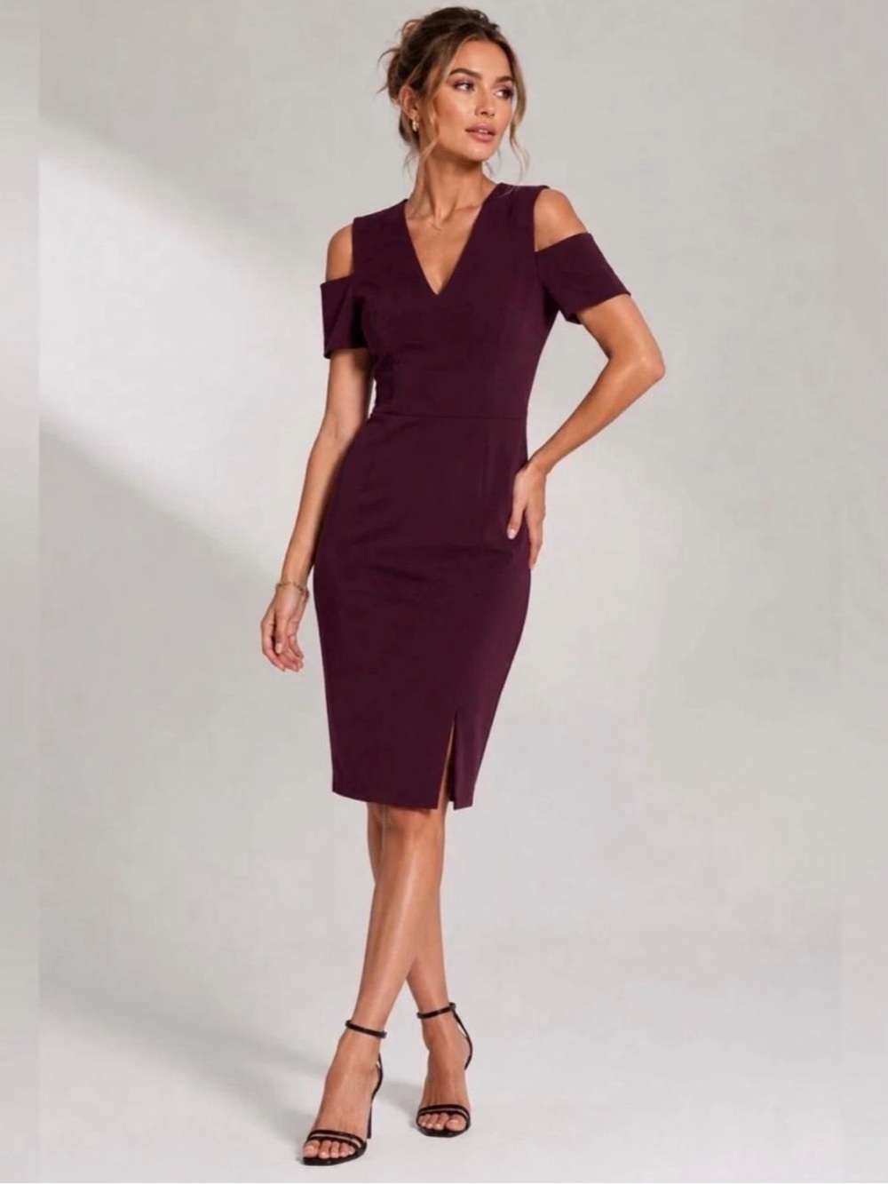 Express Plum Cold-Shoulder V-Neck Midi Dress